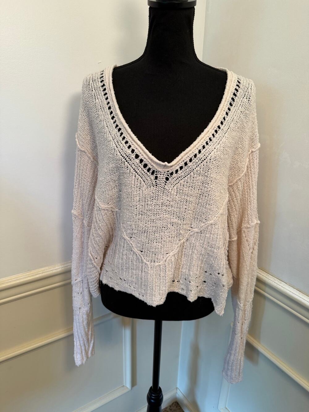 Free People Seashell Distressed Knit Cropped Sweater Ivory Cream V-Neck Slouchy
